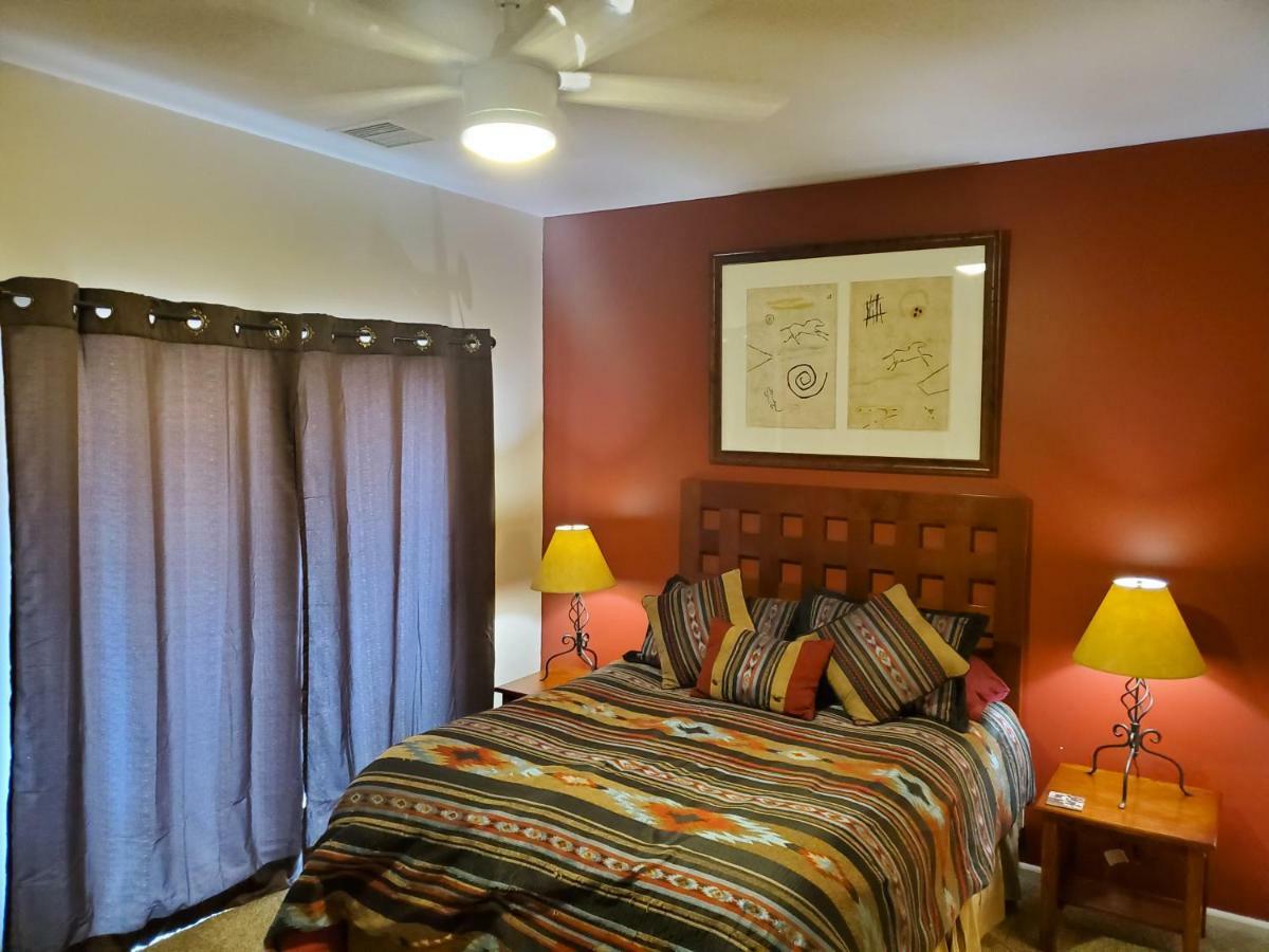 Red Rock Luxury *